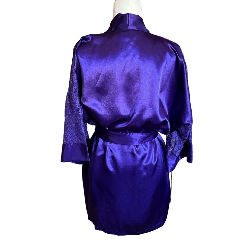 Vintage 2-piece Victoria Secret Lingerie Slip & Robe 🤩 - Picture 10 of 13